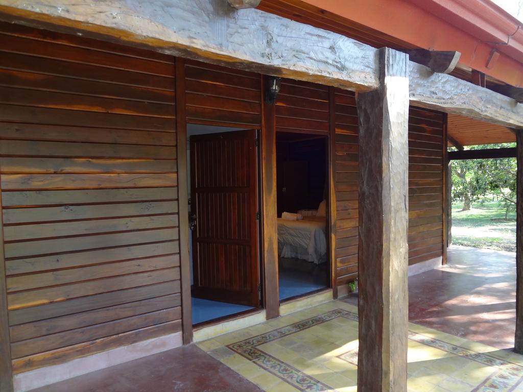 Las Curiosas Hotel Avia Terai Room photo